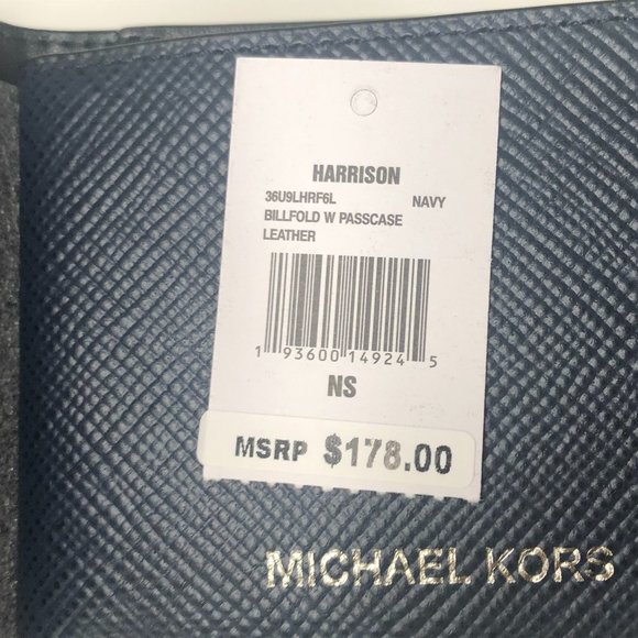 AUTH MK Navy Blue Wallet w/passcase - Picture 4 of 4